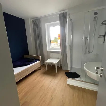 38 Apart-hotel *
